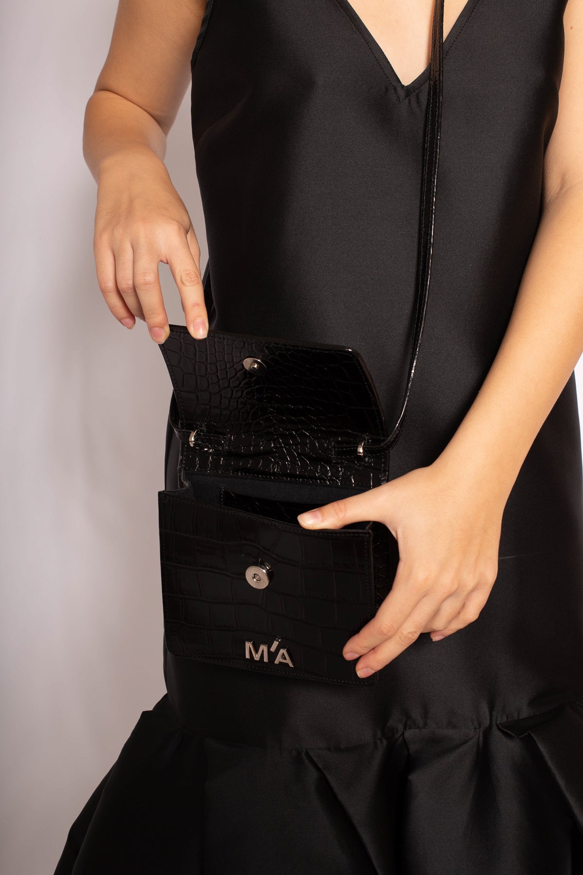 MINI CHAIN BAG IN BLACK - marques-almeida-dev