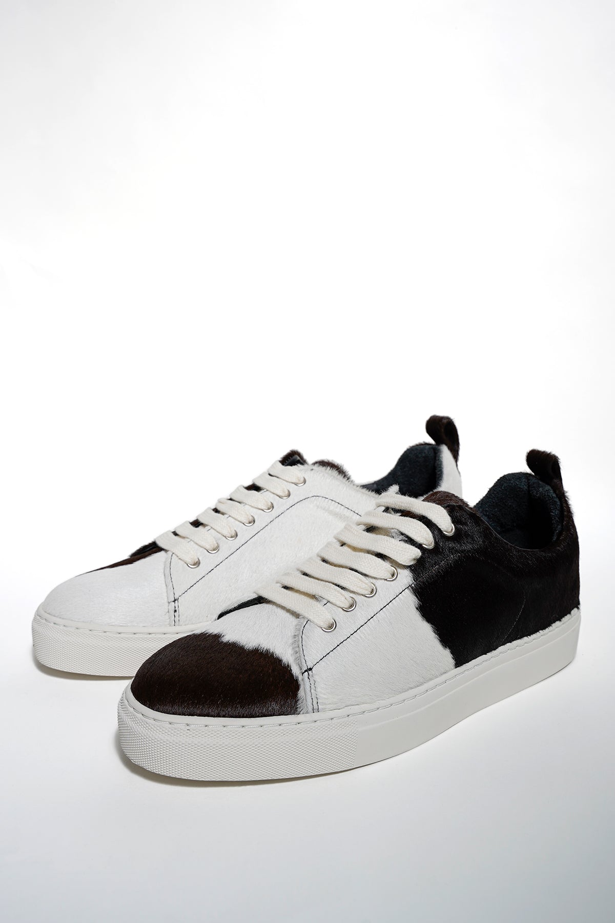 PRE-OWNED / CLASSIC SNEAKER IN HAIR LEATHER