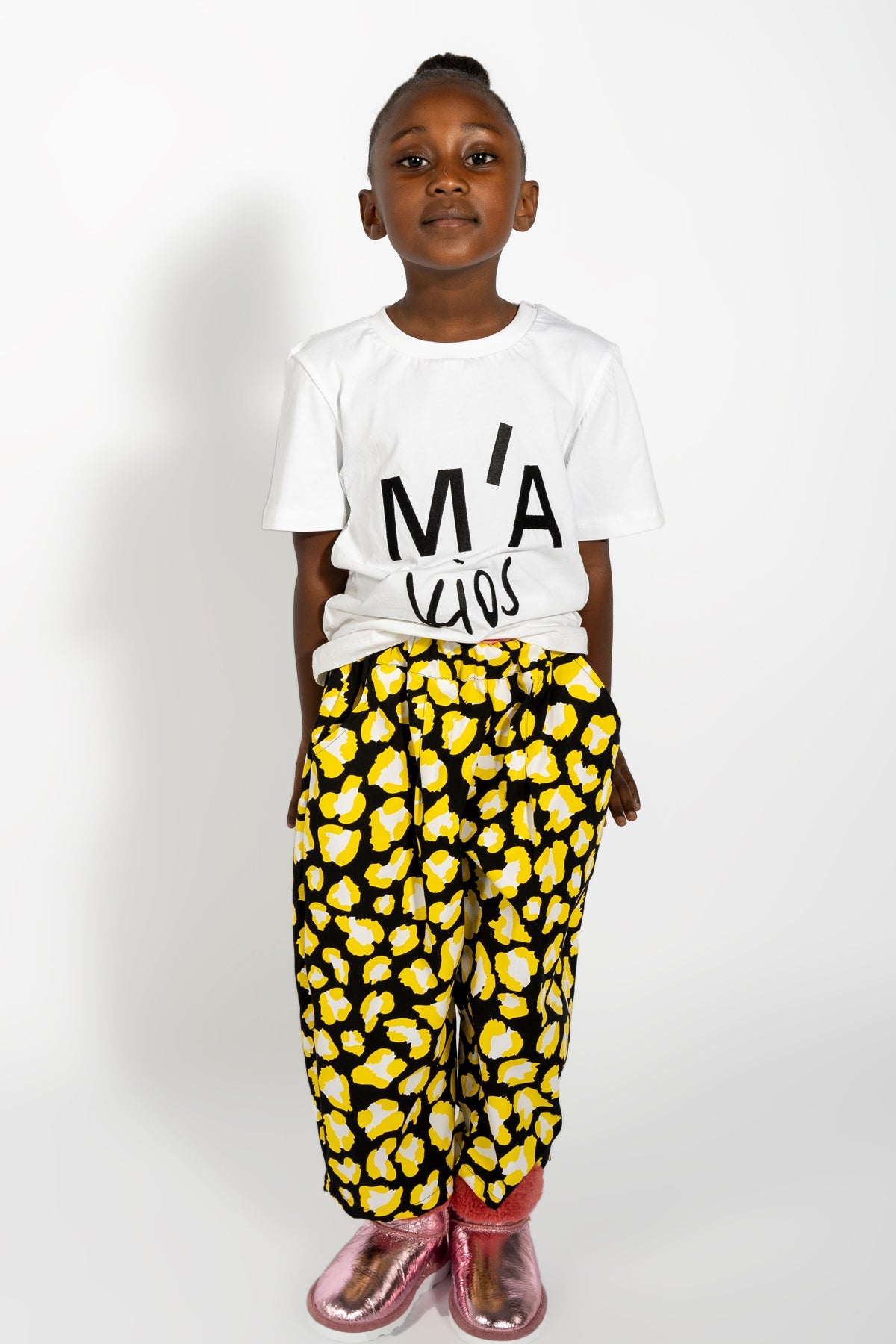 M'A KIDS EMBROIDERED CAP SLEEVE TOP IN WHITE