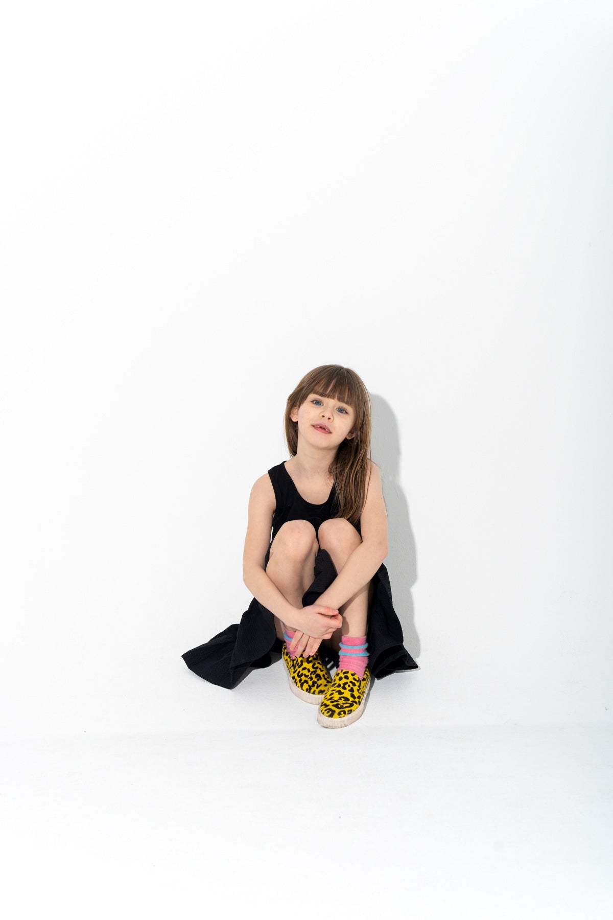 BLACK SLEEVELESS FLOUNCE DRESS ma kids