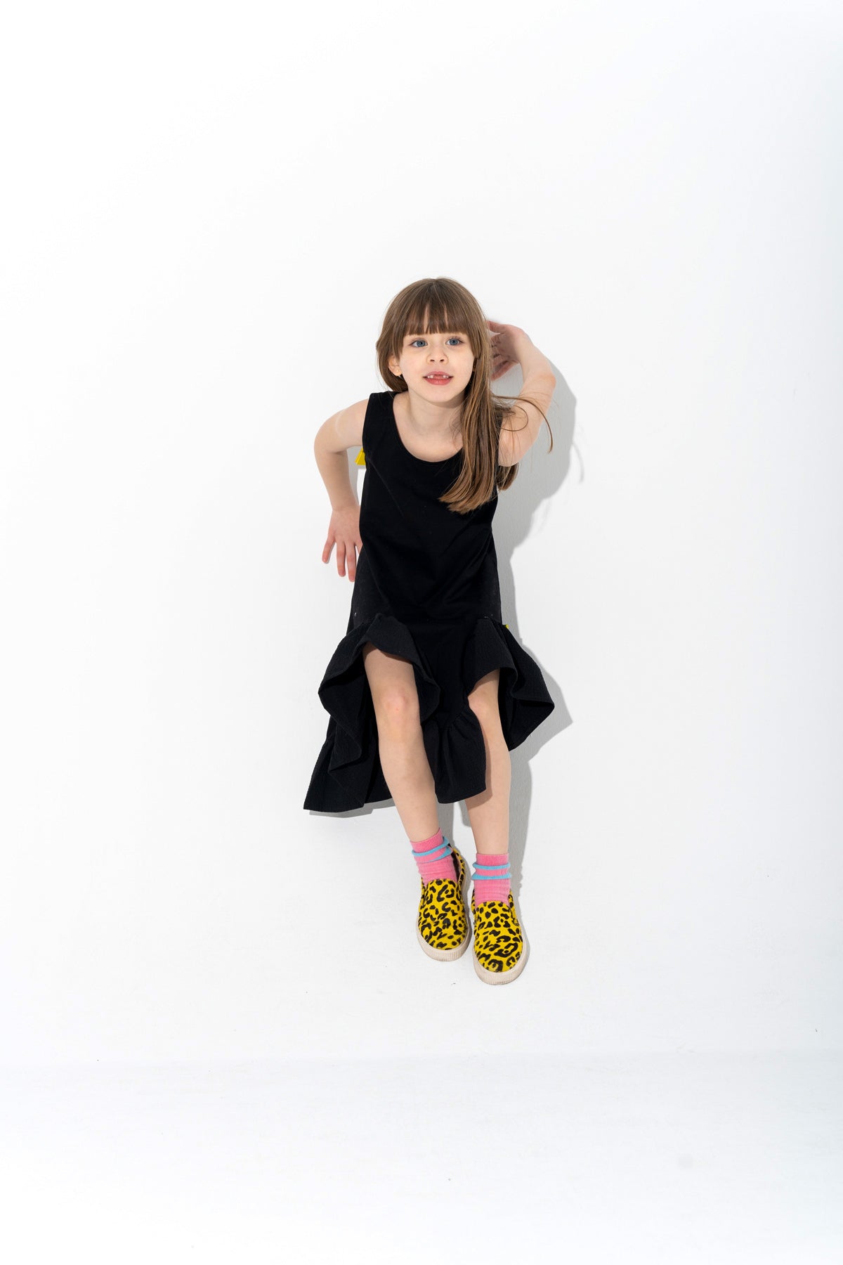 BLACK SLEEVELESS FLOUNCE DRESS ma kids