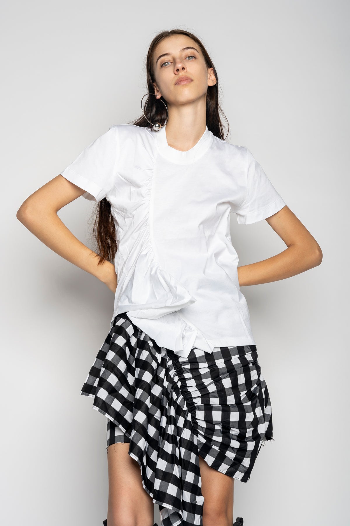 GATHERED T-SHIRT IN WHITE marques almeida