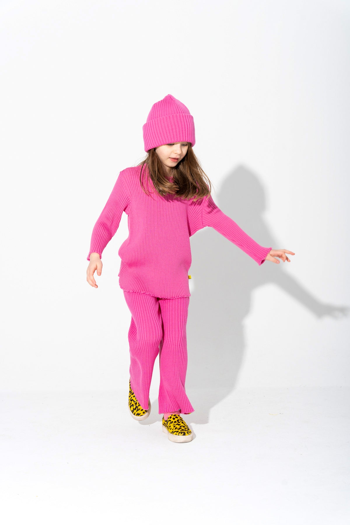 BRIGHT PINK MERINO KNIT BEANIE ma kids