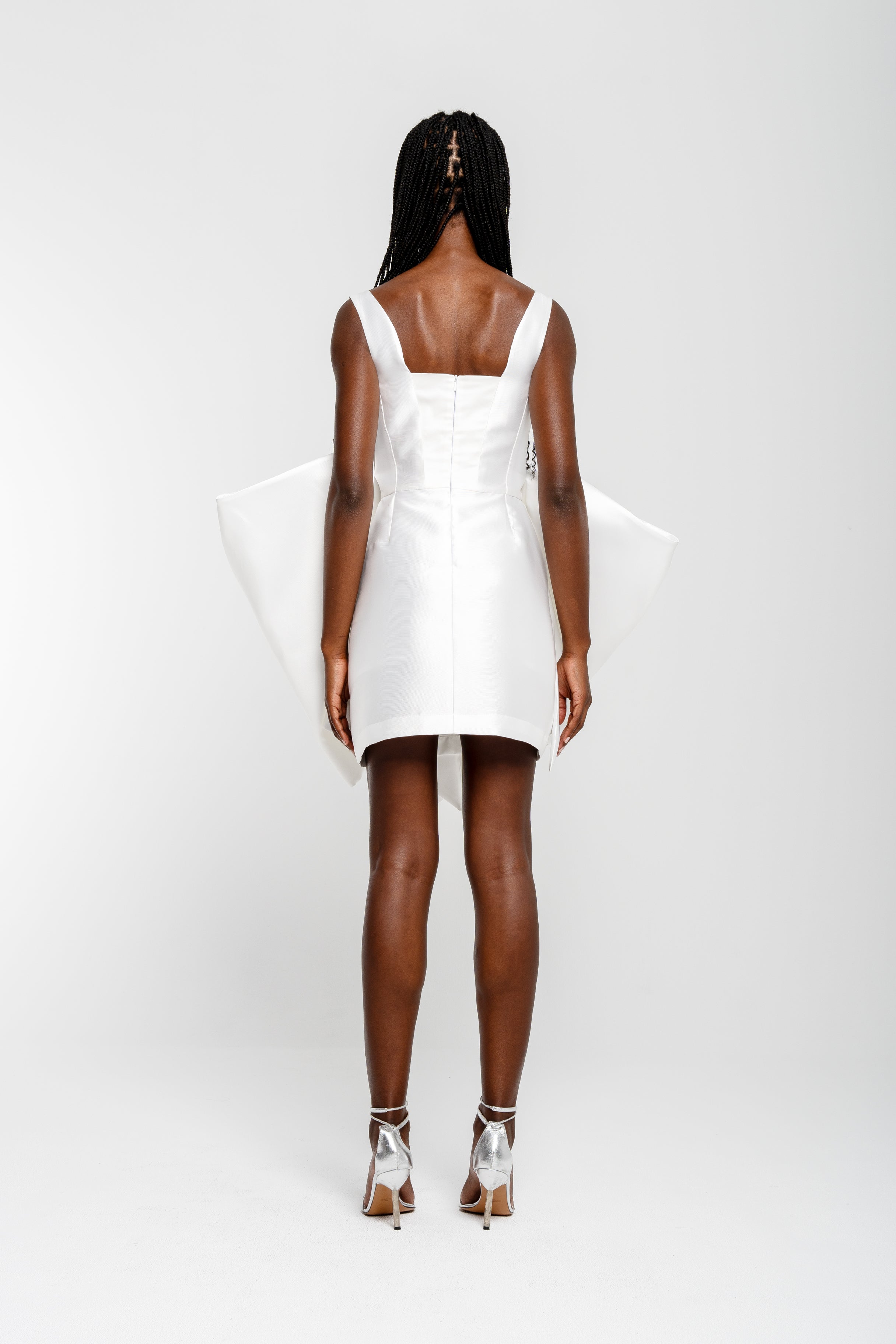 short white dress with big bow Alfred Sung Women's Oversized Bow Strapless Little White Mini Dress with Pearl Accents