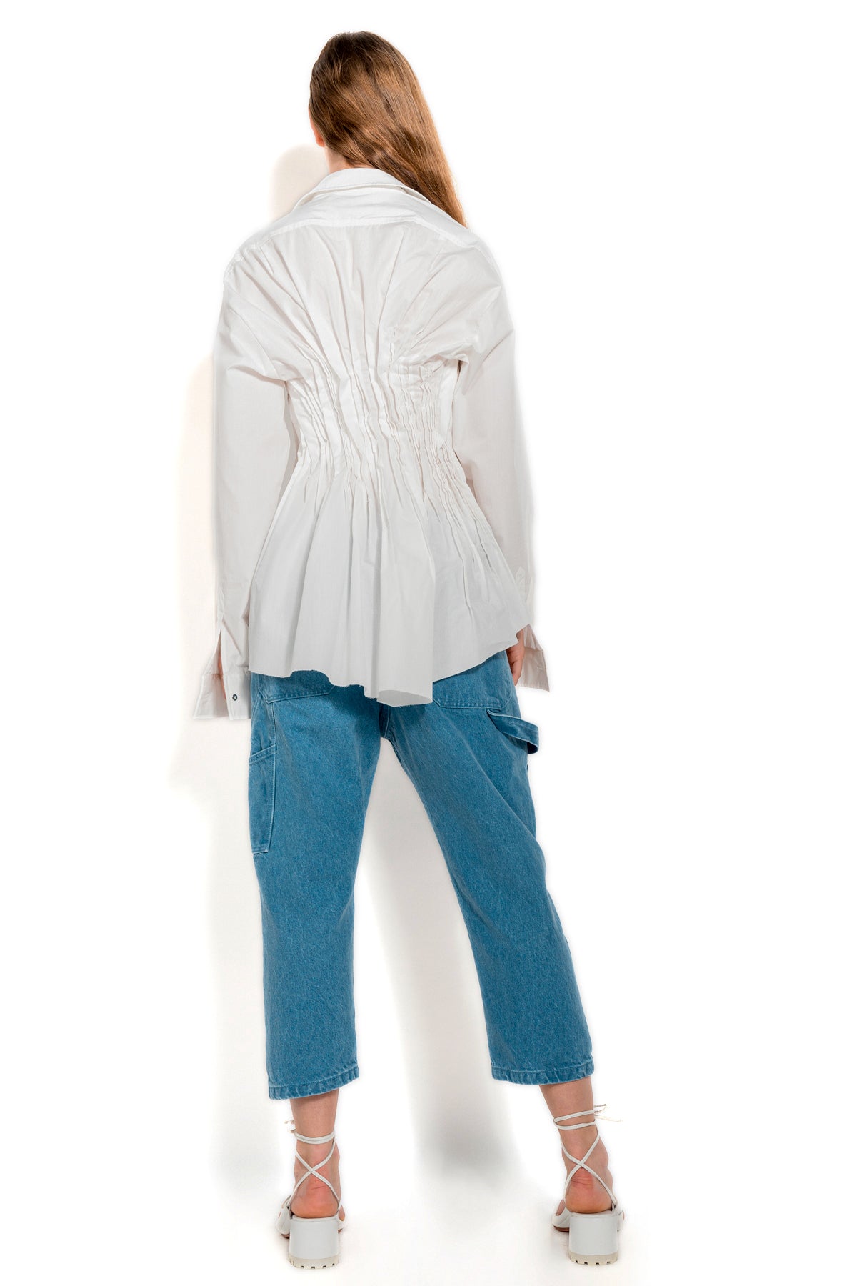 WHITE CINCHED PLEATED SHIRT