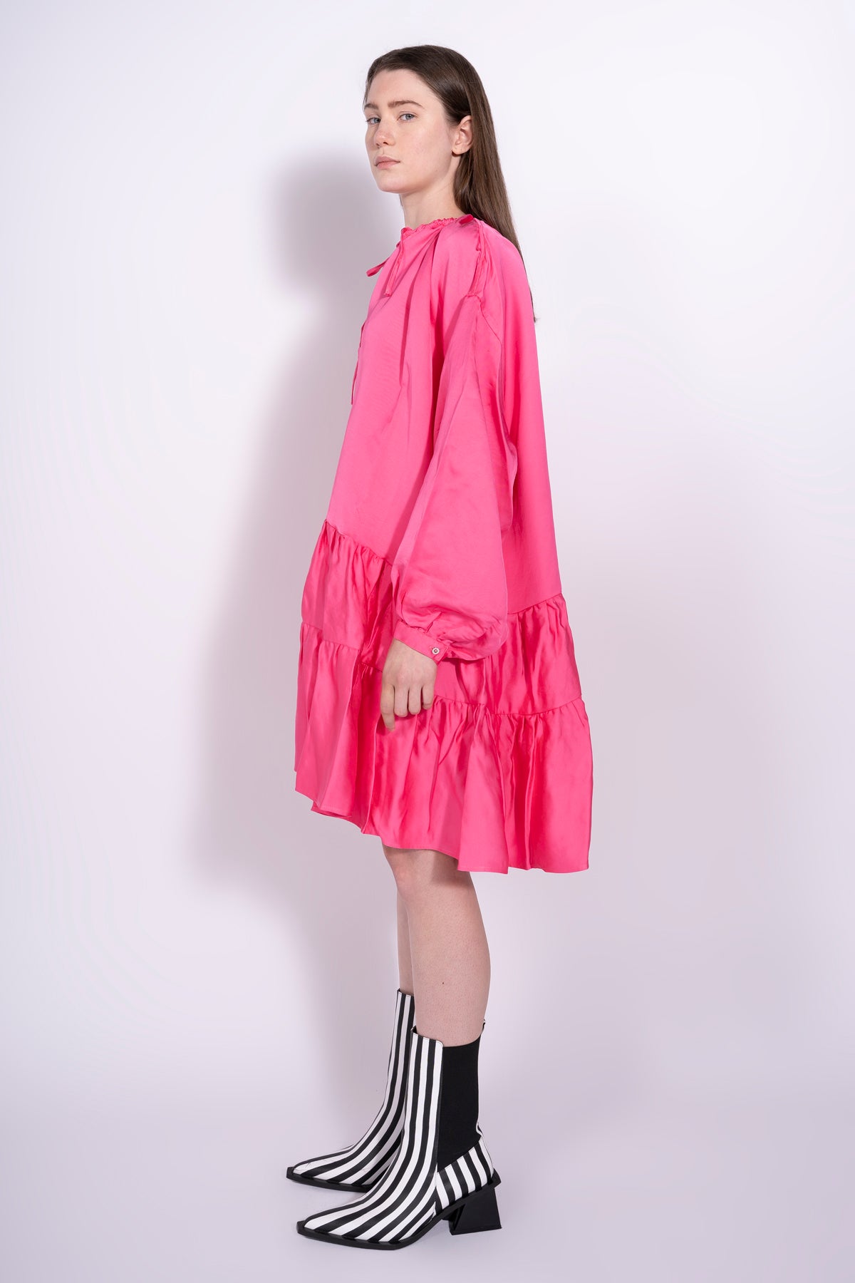 BRIGHT PINK OVERSIZED TIERED GATHERED DRESS MARQUES ALMEIDA