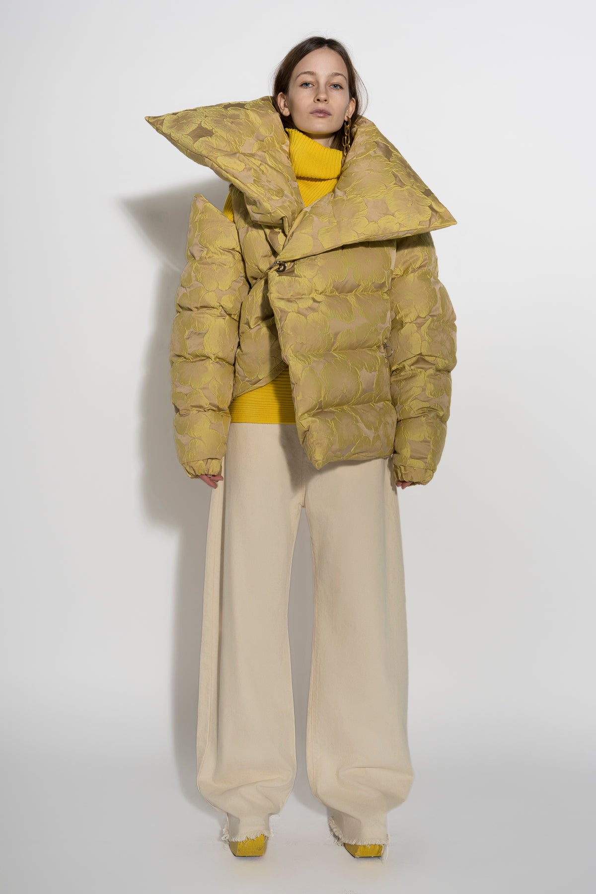 CLASSIC M'A PUFFA JACKET IN YELLOW BROCADE marques almeida