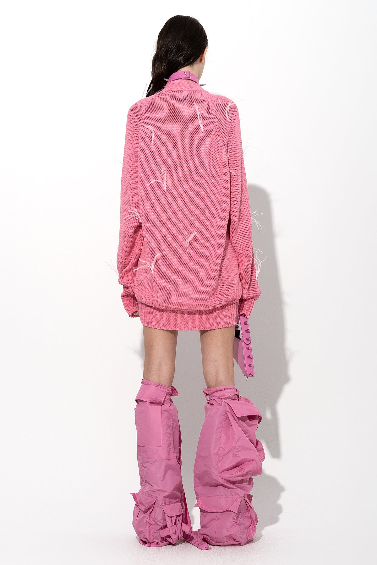 PINK OVERSIZED CARDIGAN WITH FEATHERS PULLS marques almeida