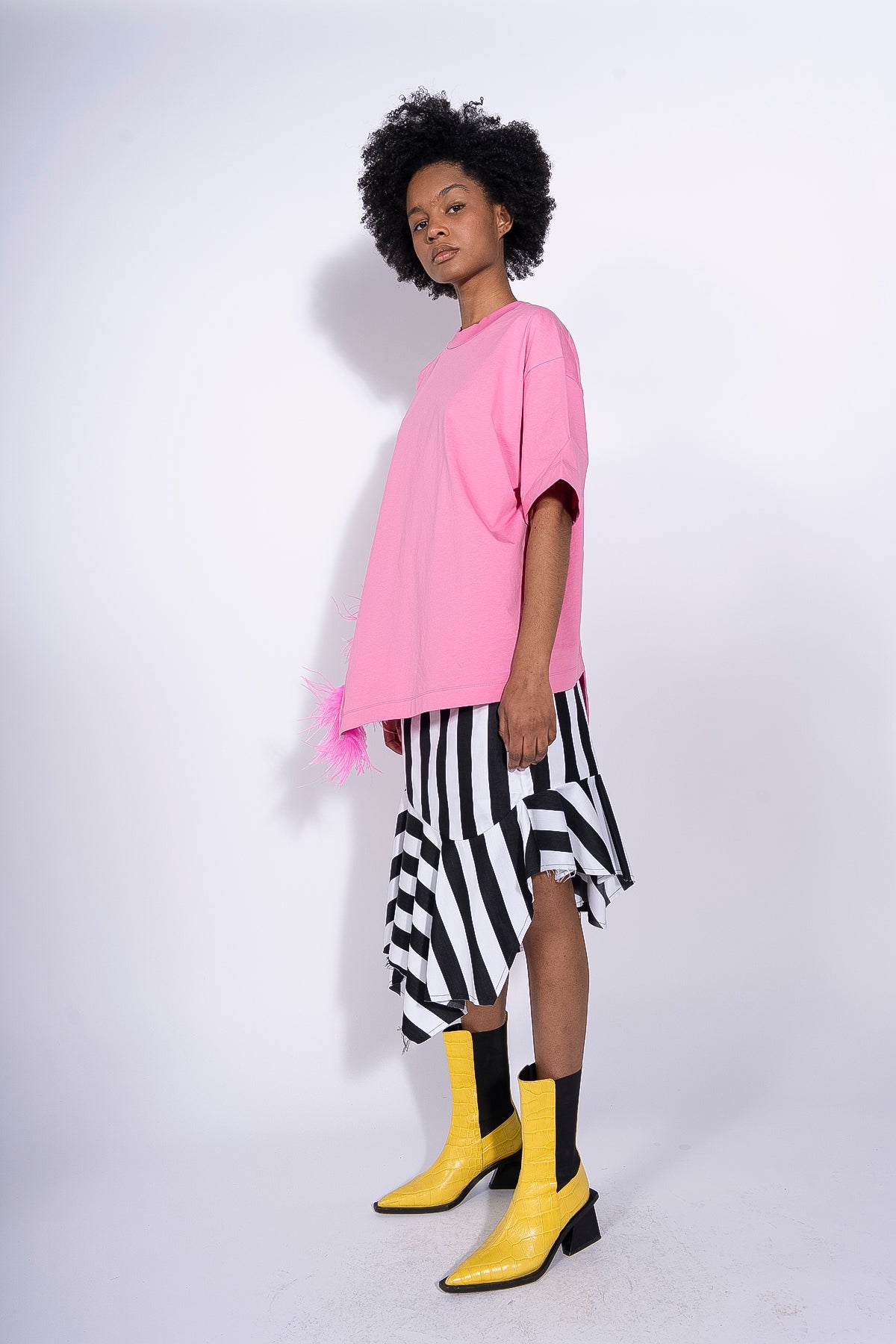PINK OVERSIZE T-SHIRT WITH SIDE FEATHERS marques almeida