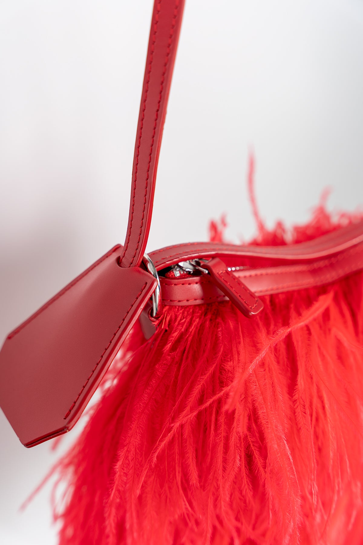 RED FEATHER BAG MARQUES ALMEIDA