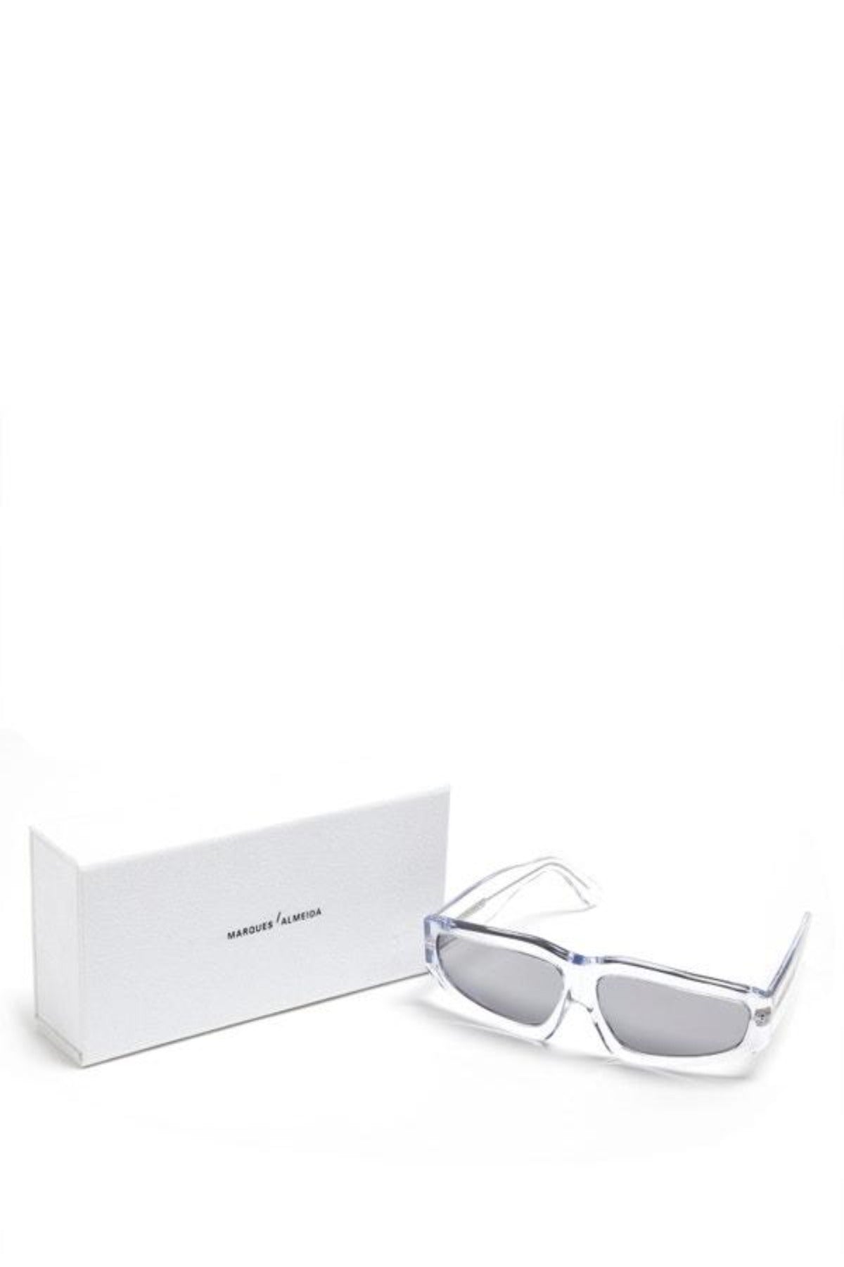 CLEAR ANGULAR FRAME SUNGLASSES marques almeida