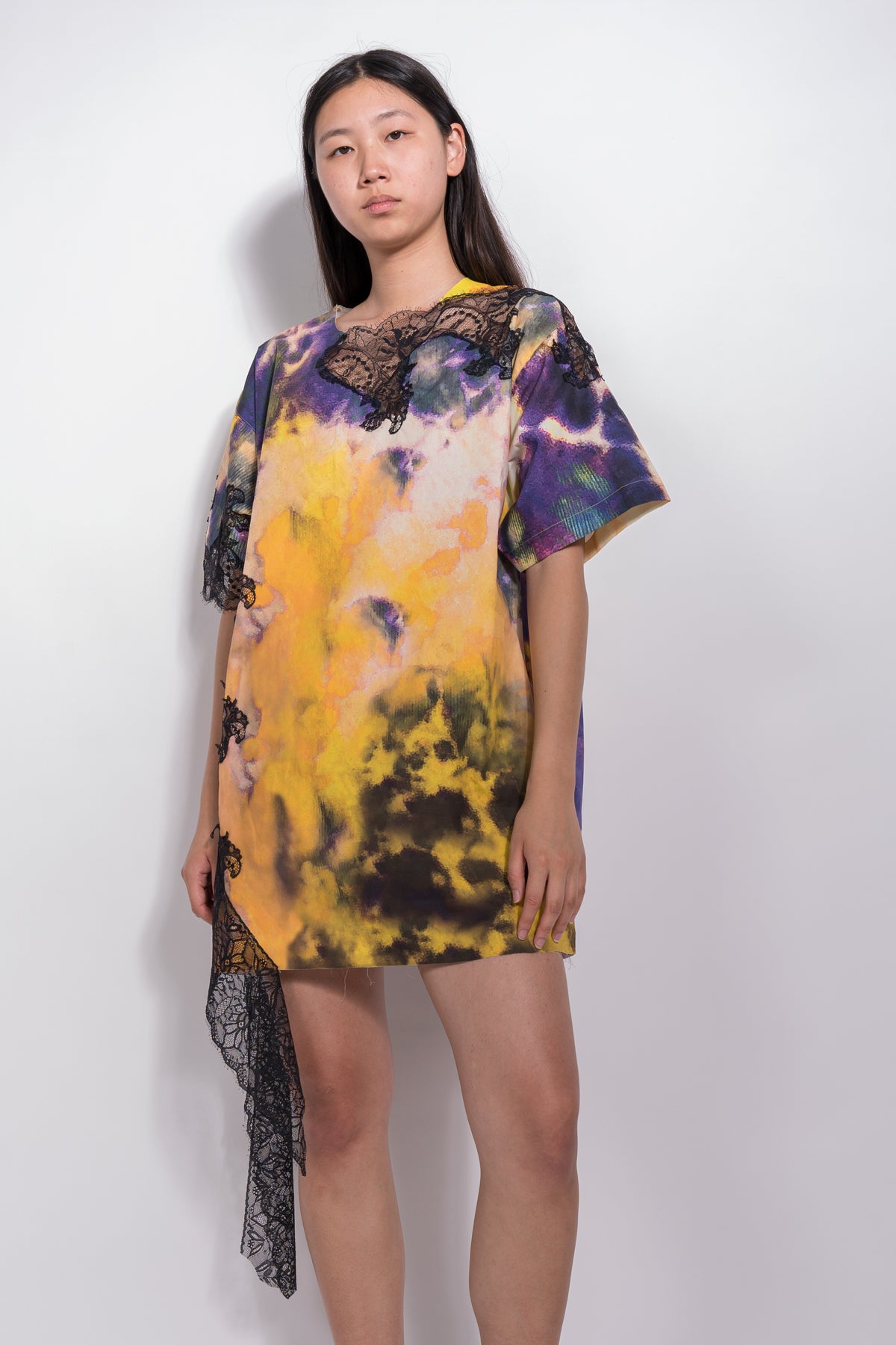 PRINTED LACE INSERT OVERSIZED T-SHIRT