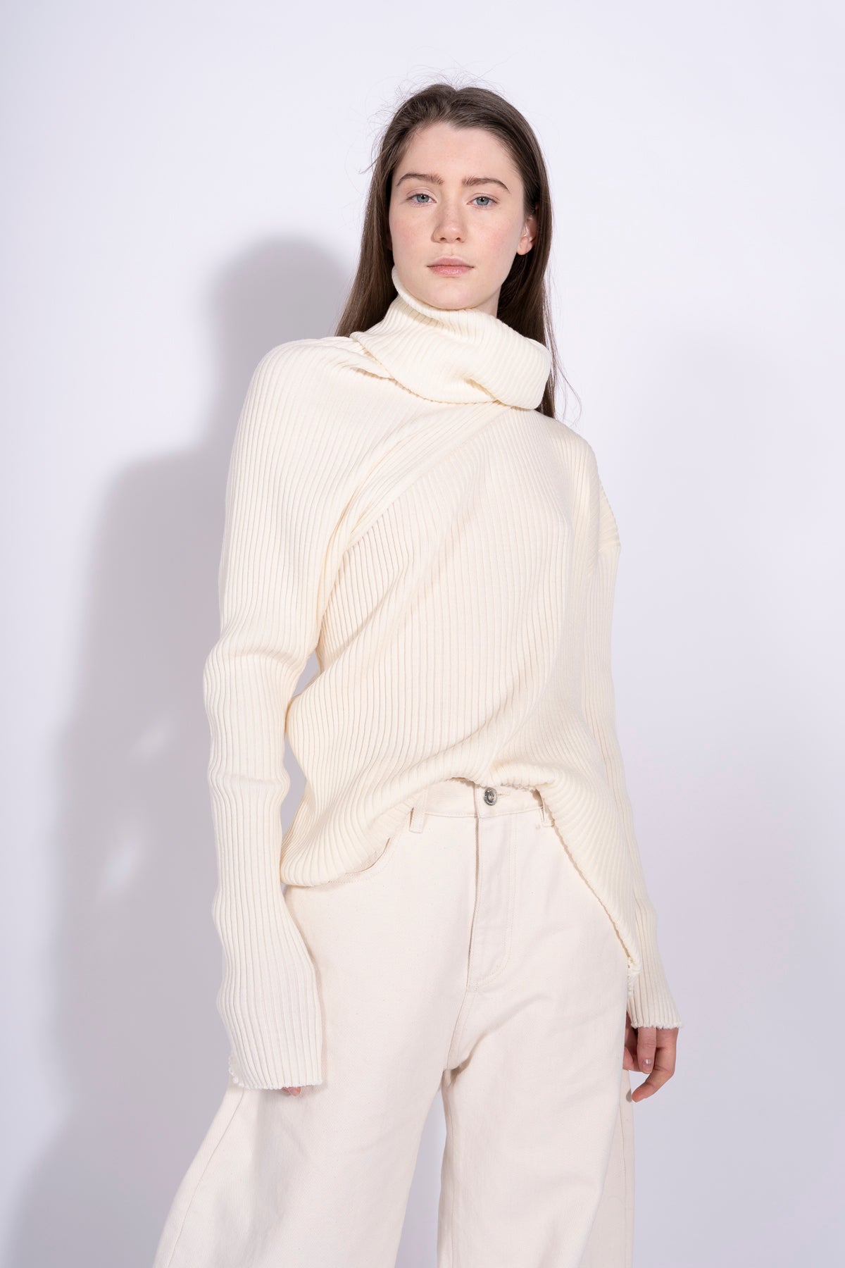 WHITE DRAPED TURTLENECK JUMPER marques almeida