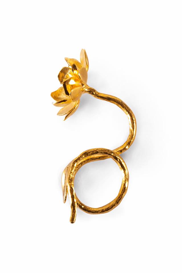 GOLD FLOWER RING - marques-almeida-dev